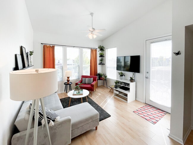 2 bedroom living room - Greenbelt at Town Center