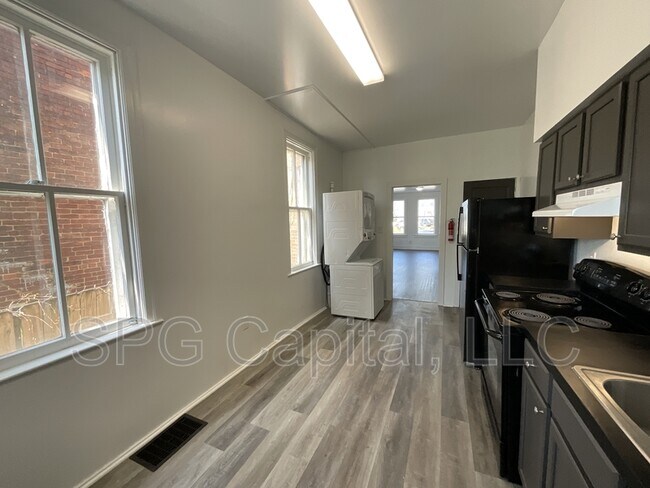 Photo - 156 Hamilton Ave