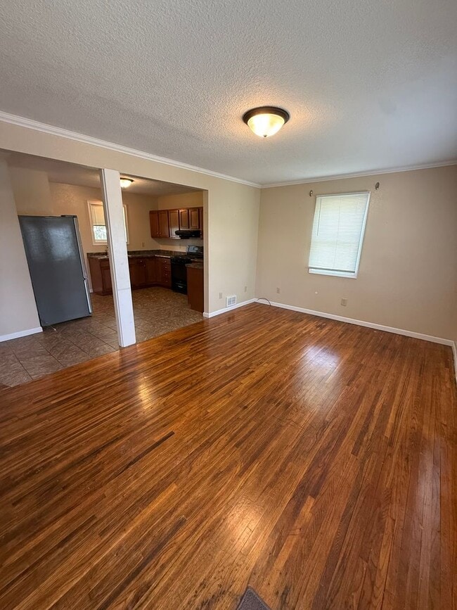 Photo - House available for rent
