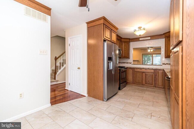 108 Susan Constant Ct