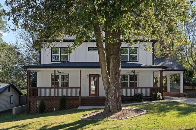 Photo - 1331 Diamond Ave SE