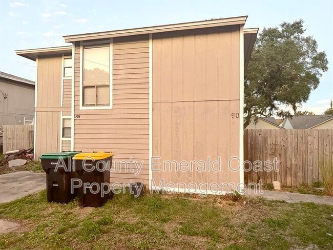 Building Photo - 90 Josie Rd