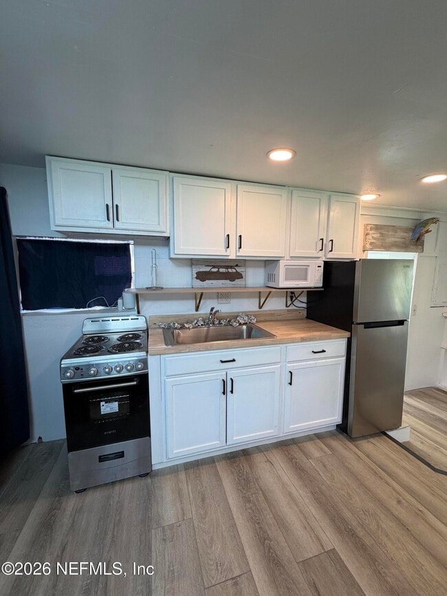 Photo - 420 9th St S Unit A
