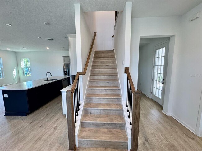 Photo - 2480 Celebration Blvd