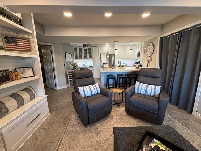 Photo - 1663 Highway 95