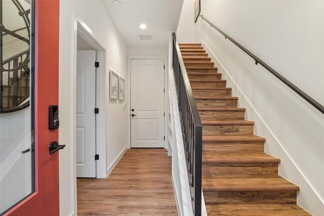 Photo - 3809 Valley View Rd Unit 11