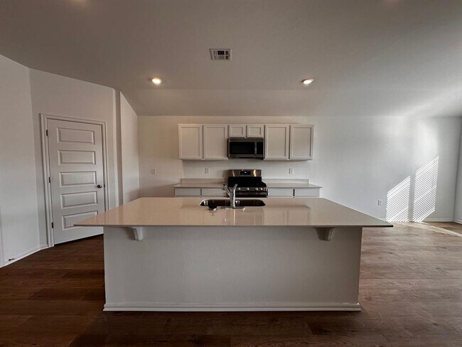 Photo - 16117 Lovers Ln