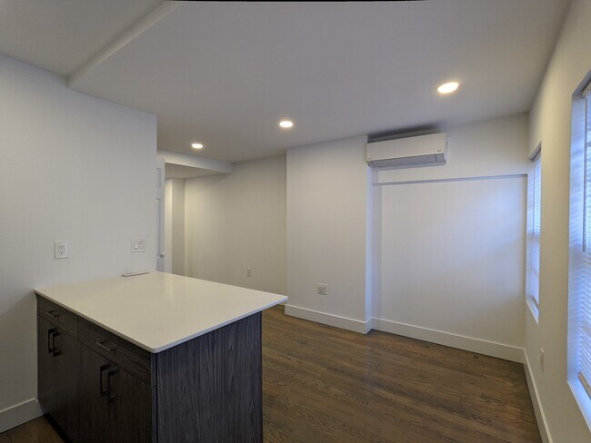 Photo - 61 Joy St Unit 3