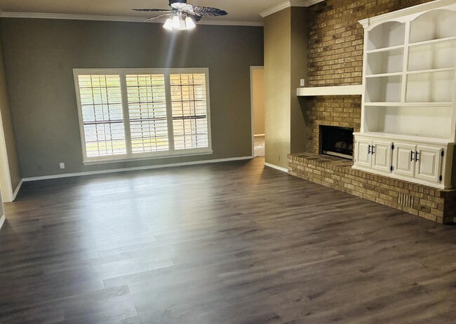 Photo - Beautiful Home in Westbury South Ready for Move-In!