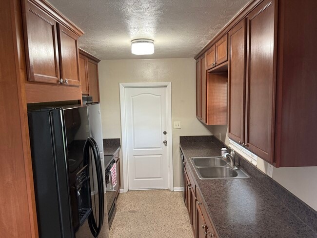 Photo - 1008 Malone Dr