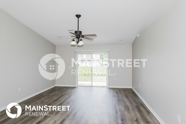 Photo - 844 Sunset Cove Dr