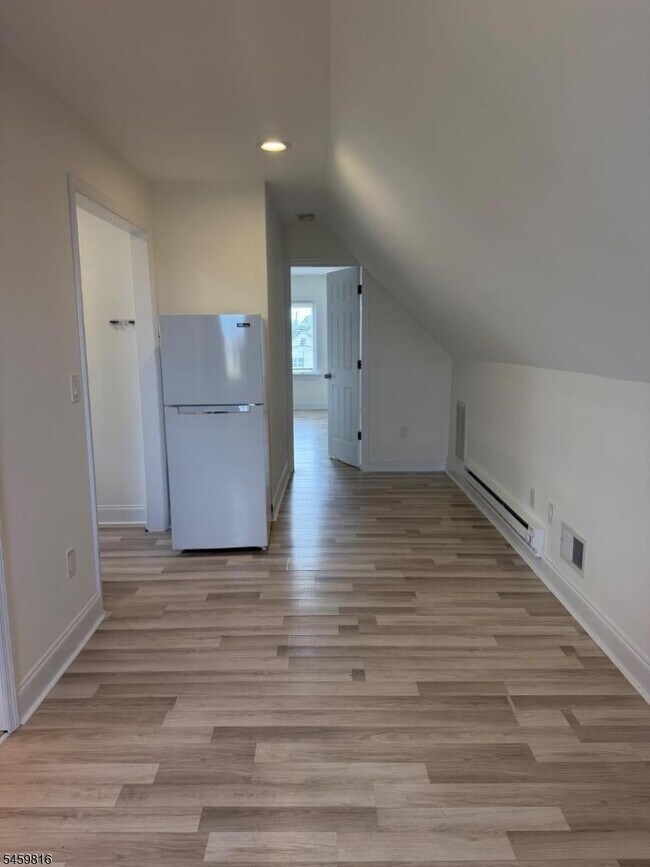 17 John St Unit 3