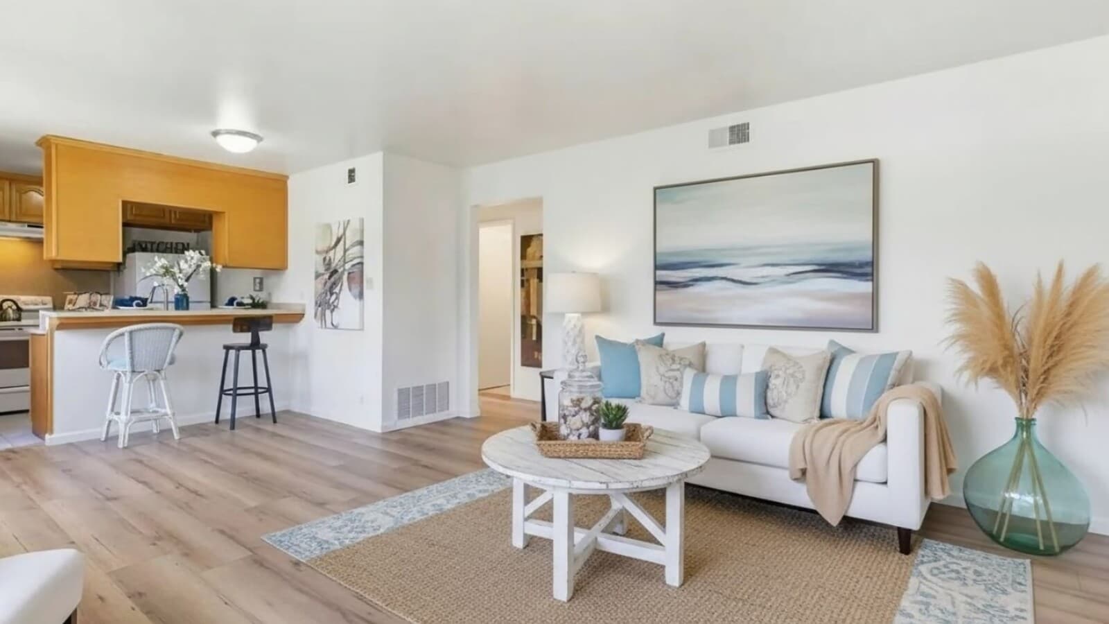 Photo - 1694 Torrance St Unidad 2