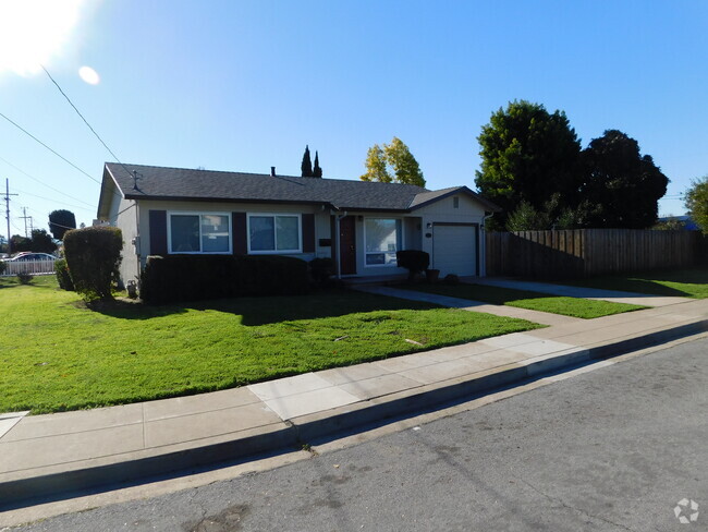 Building Photo - 40377 Blanchard St Rental