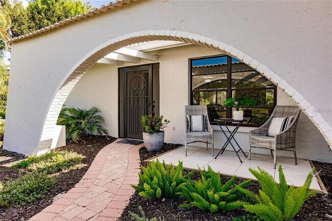 Photo - 904 S Doral Ln