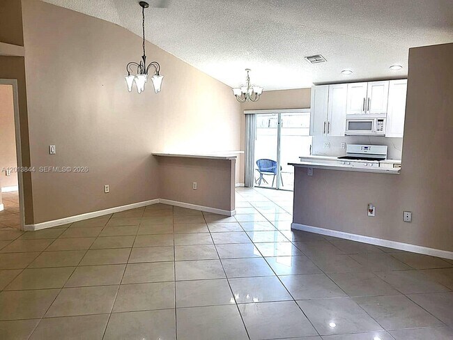 Photo - 13524 NW 5th Ct