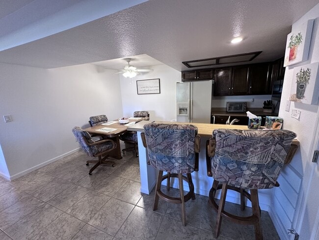 Photo - 441 Moser Ave