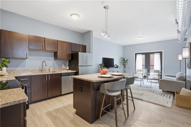 Photo - 3607 Butler St Unit 202