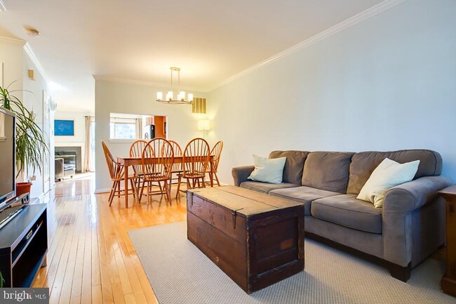 Photo - 12867 Mill House Ct