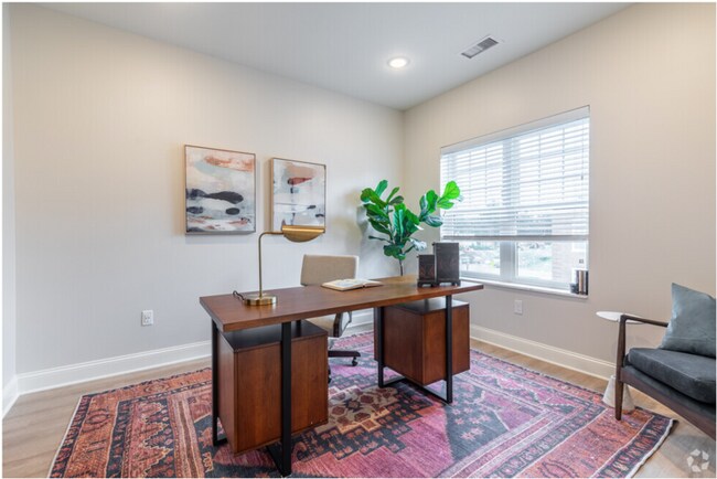 Photo - 21 Raymond Ave Unidad 204