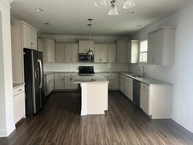 Photo - 464 Granite Creek Dr