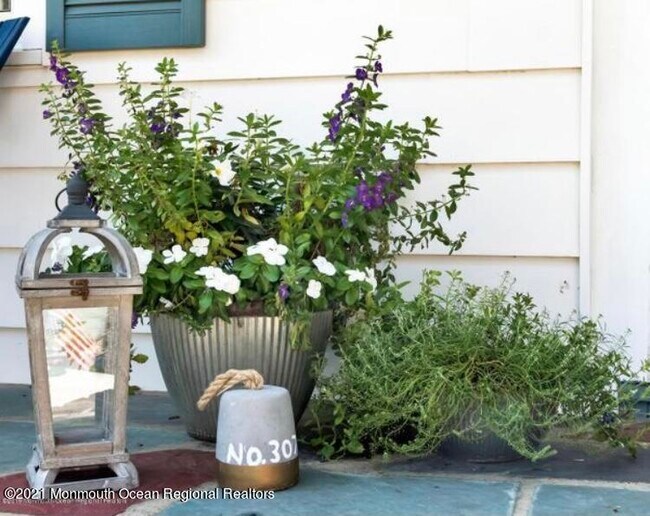 Photo - 307 Pennsylvania Ave