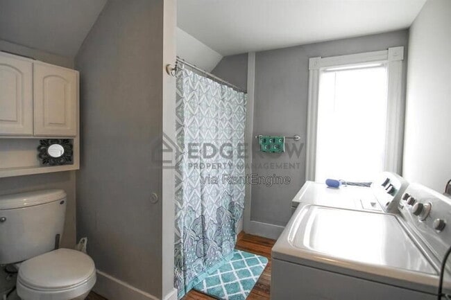 Photo - 1015 Dayton St SW