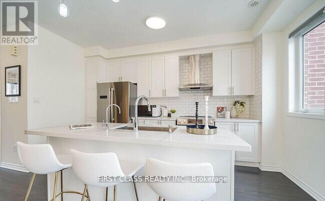 Photo - 30 George Patton Ave