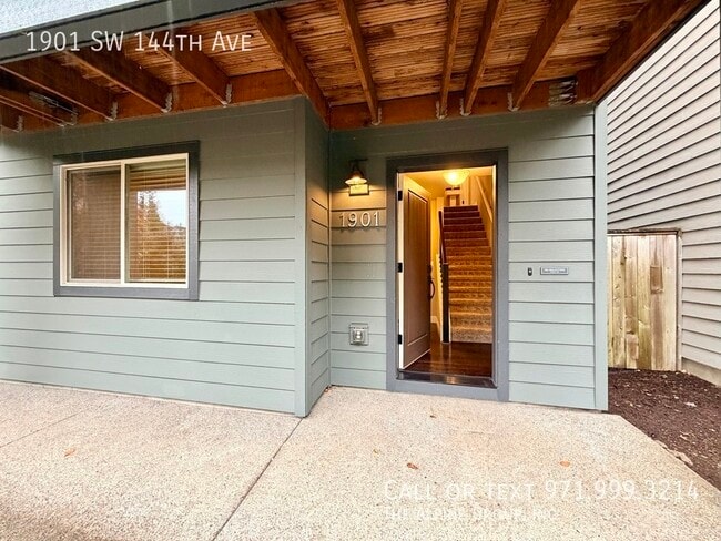 Photo - 1901 SW 144th Ave
