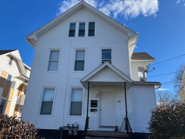 Photo - 77 Windsor Ave Unit 2