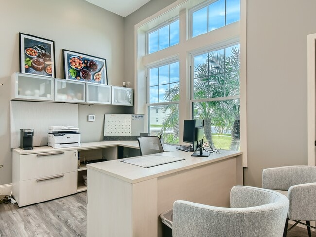 Photo - 2107 Saffron Walden Dr