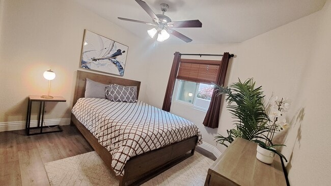 Photo - 3987 Nobel Dr Unidad 337