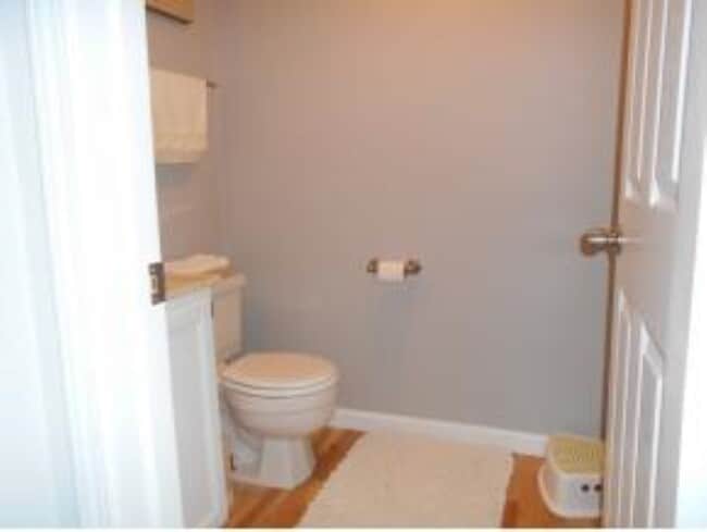 Photo - 912 White Birch Ln