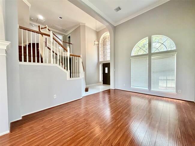 Photo - 4614 Forest Home Dr
