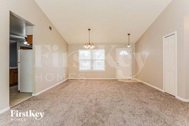 Photo - 710 Leeward Dr