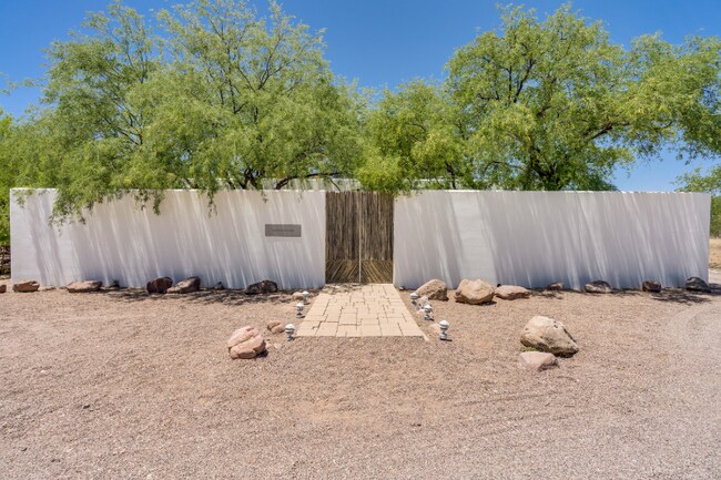 Photo - 14 Placita De Anza