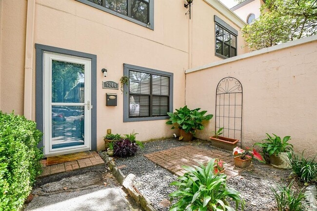 Building Photo - 5244 Arboles Dr Unit 6 Rental