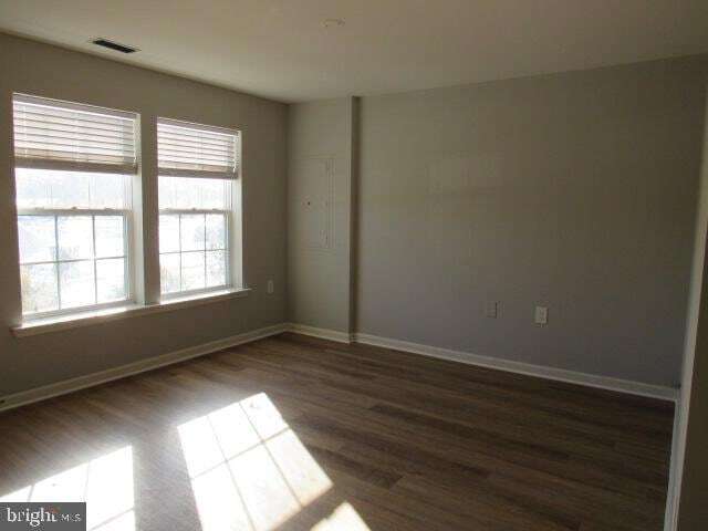 Photo - 80 Lieutenant Ct