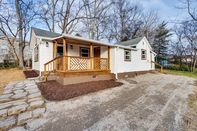 Photo - 934 Hulana St