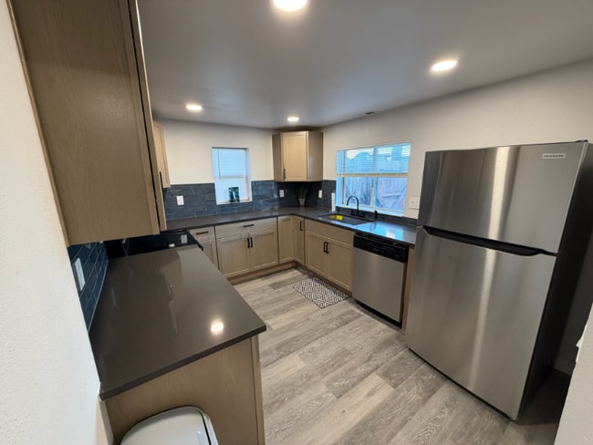 Photo - 1010 Reed Ave