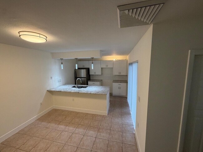 Photo - 607 Green Springs Pl