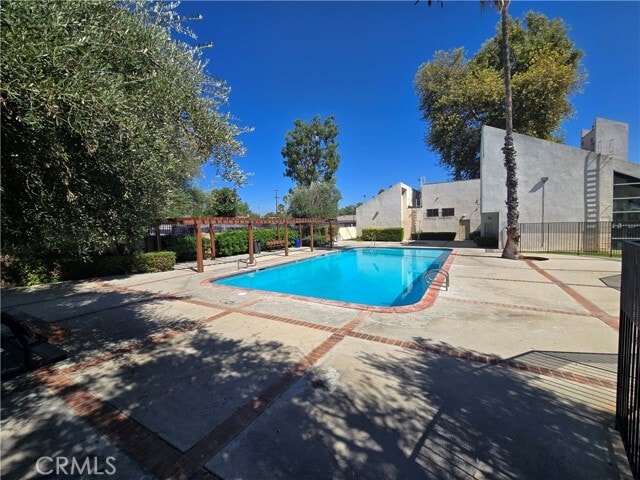 Photo - 7641 Reseda Blvd Unidad 120