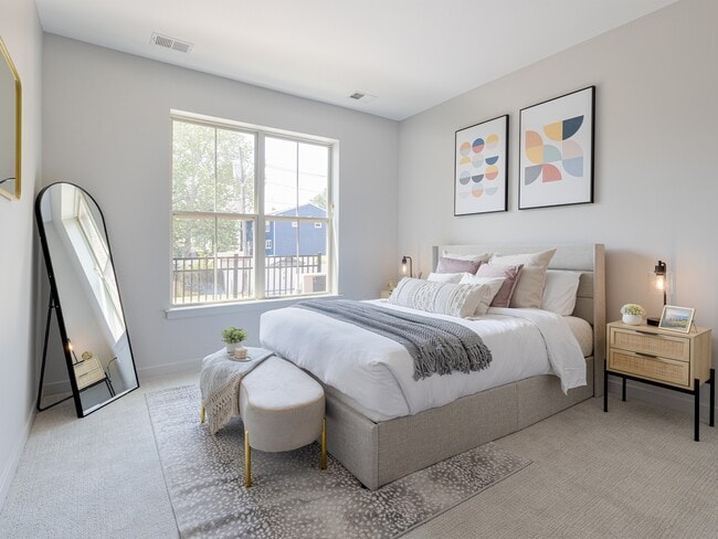 Bristol Station Apartments