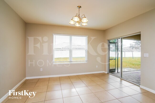 4333 SW 9th Pl