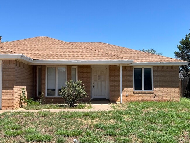 Building Photo - 5522 95th St Rental