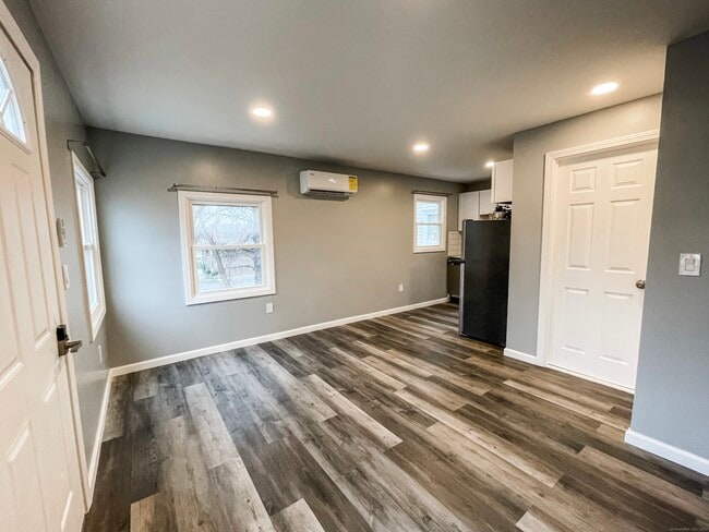 Photo - 158 Chapel St Apartment Unit 1A