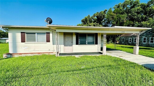 Building Photo - 1320 N Combee Rd Rental