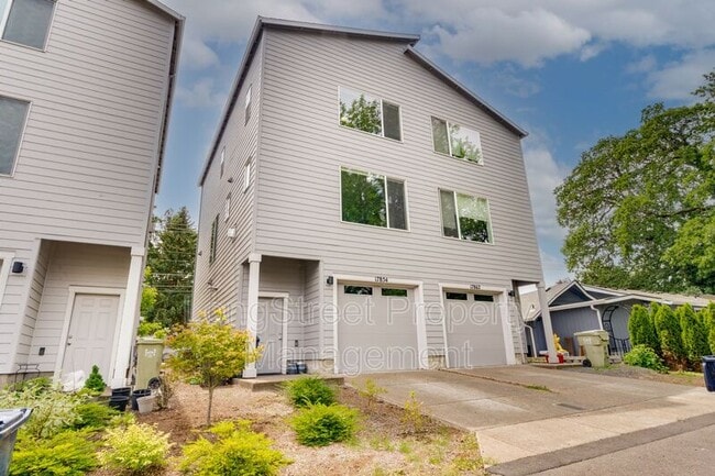 Photo - 17854 SW Rudolph Ln