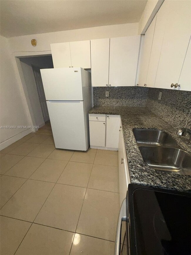 Photo - 282 NW 98th St