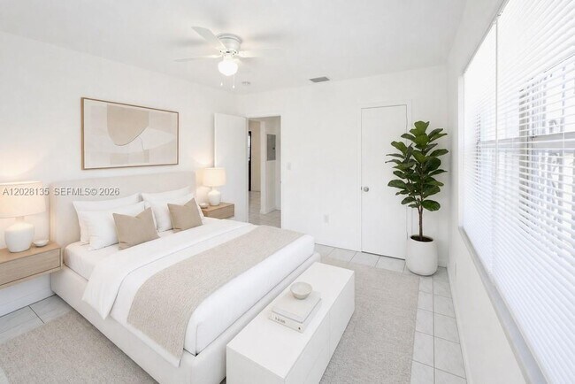 Photo - 1570 NW 2nd St
